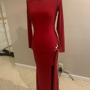 Elegant Red Long Sleeve Dress